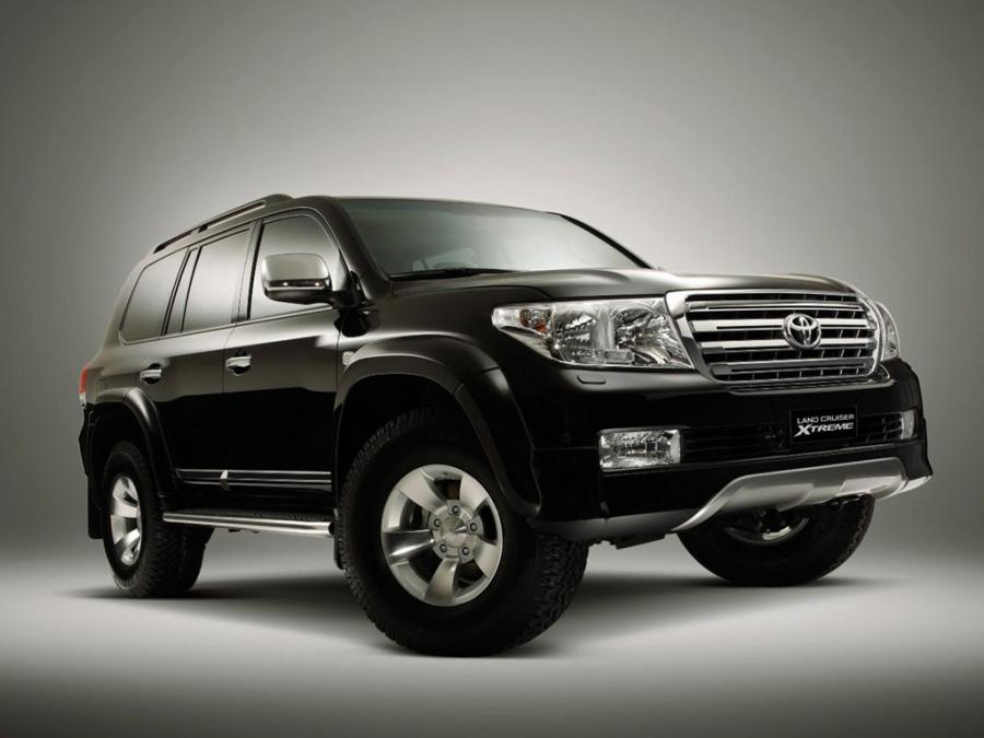  Arctic Trucks Toyota Land Cruiser Xtreme AT35 (URJ200) 2010 года  (фото 1 из 11)